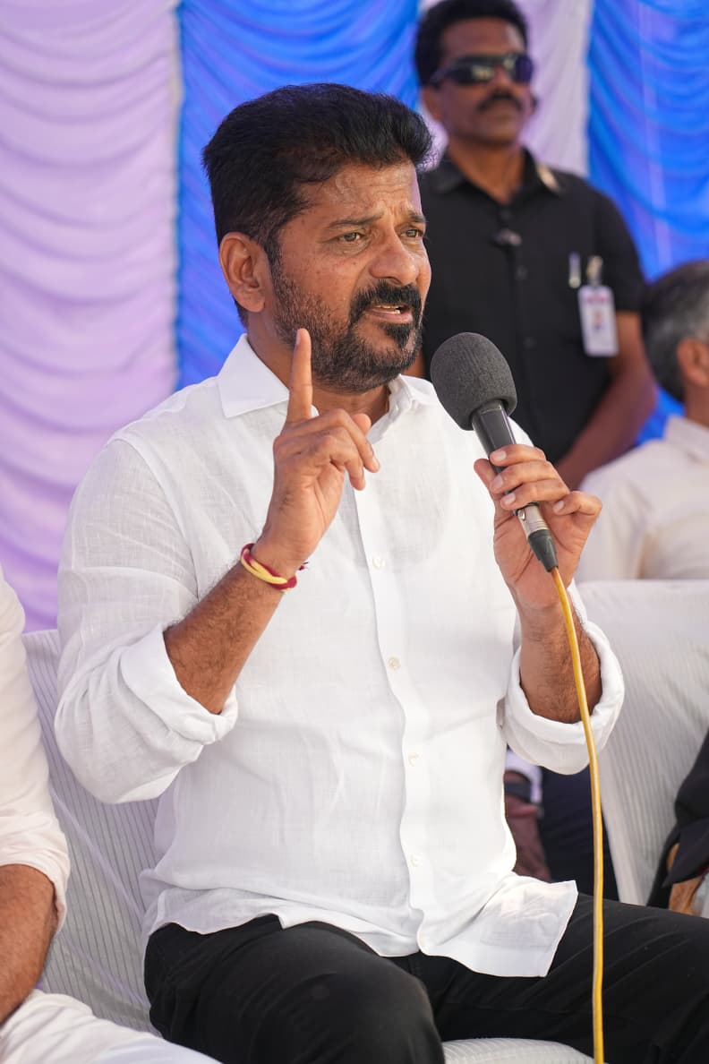 తెలంగాణ ప్రభుత్వ పాఠశాలల్లో పదో తరగతి ప్రత్యేక తరగతులకు హాజరయ్యే విద్యార్థులకు సాయంత్రం అల్పాహారం – నిధులకు ప్రభుత్వం ఆమోదం